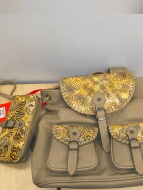 American Bling Floral Backpack & Wallet Khaki
